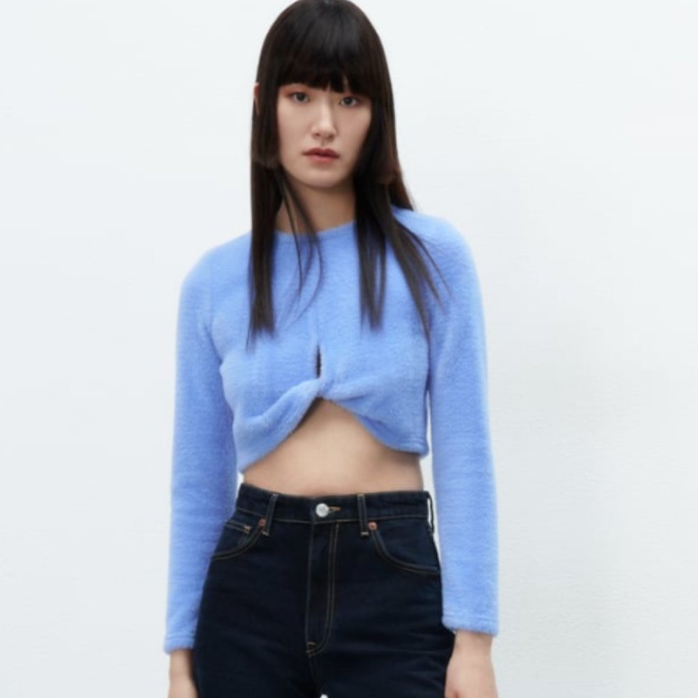 NWT ZARA SOFT FUZZY CUT OUT TOP BLOGGERS FAV
